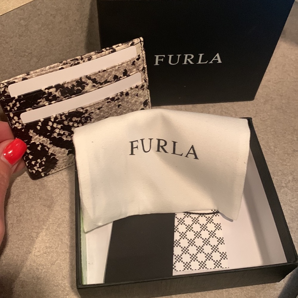 NWT Furla Python snake Skin Leather Credit Card Holder